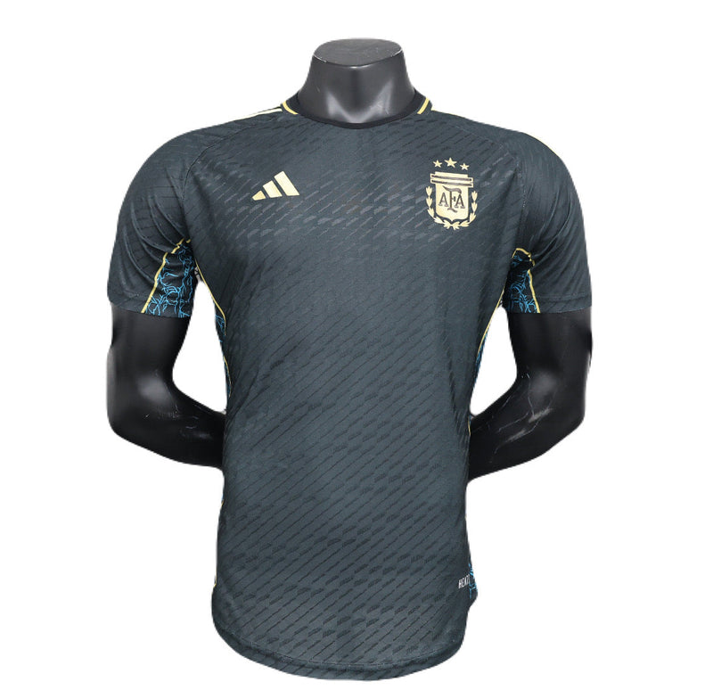 CAMISETA ARGENTINA EDICIÓN LIMITADA BLACK II 2024 HOMBRE (VERSIÓN JUGADOR)